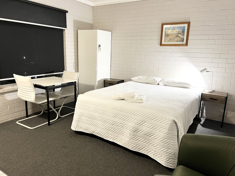 Queen Room - Town Central Motel Bairnsdale